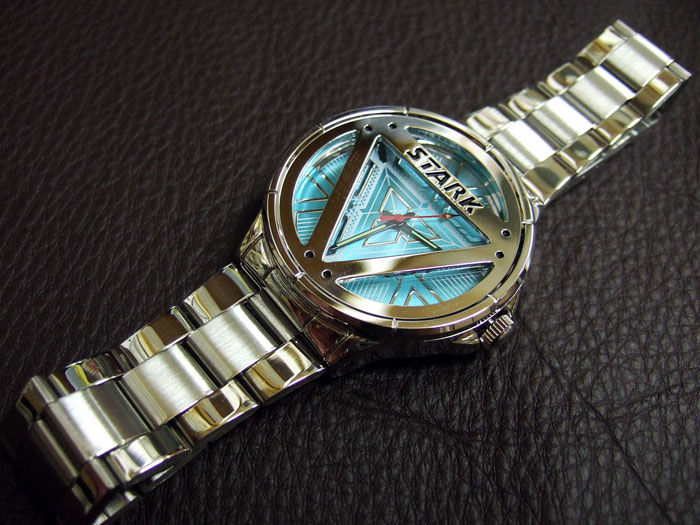 Banditのバックヤード アイアンマン3 ハイクォリティー メタル リストウォッチ 腕時計 3種