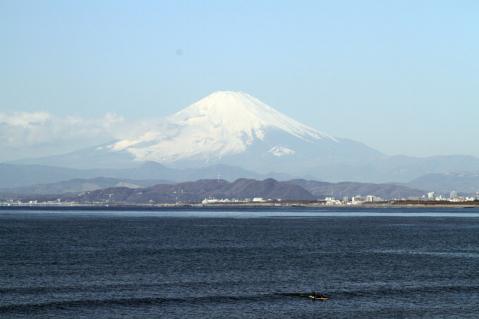 江ノ島西浜からみた富士山