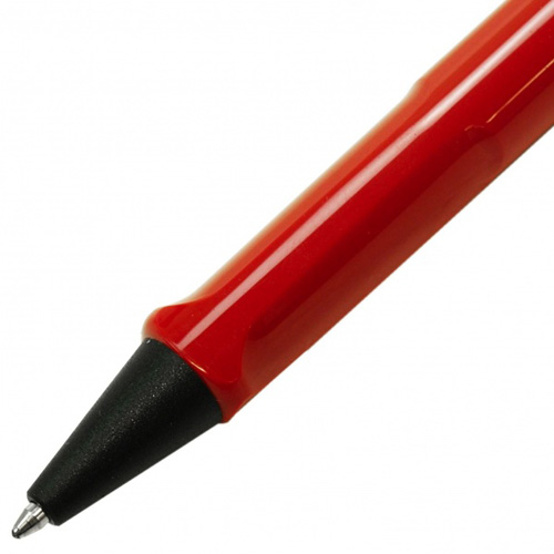 大人も子供も書きやすいボールペン「LAMYサファリボールペン」