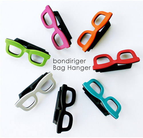 マルチに使えるメガネのバッグハンガー「sceltevie - Bag Hanger」