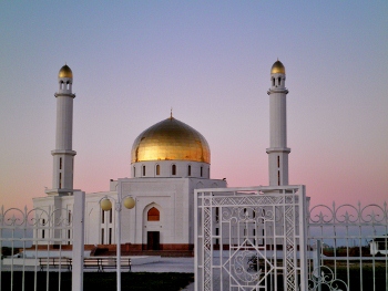 白亜のモスク
