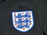 イングランド代表2011アウェイユニフォーム