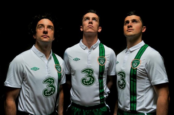 アイルランド代表2012アウェイユニフォーム