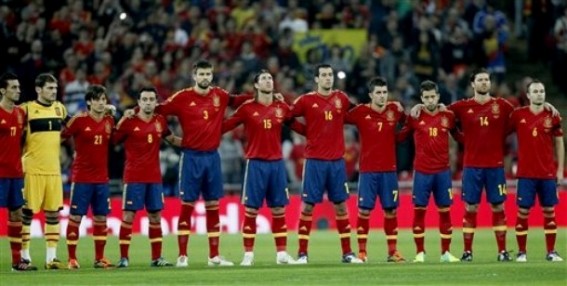 スペイン代表集合写真vsイングランド代表フレンドリーマッチ