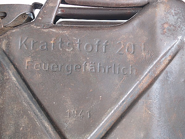 ジェリカン前期型 (Kraftstoff Kanne) : 東部戦線的泥沼日記 ～WW2 German Military Collection