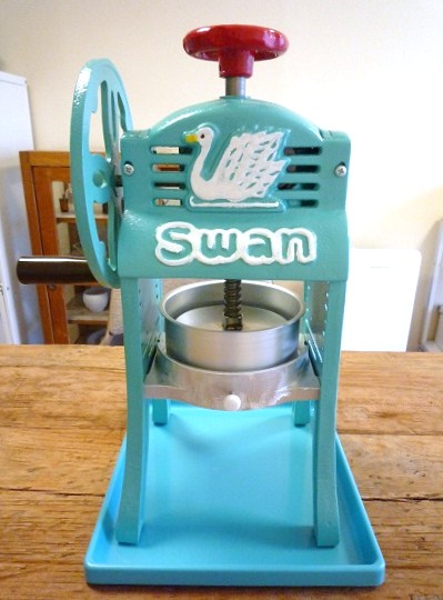 ディスプレイが SWAN かき氷機 調理器具