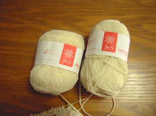 J&S Shetland 2ply Lace Yarn ＆2ply Jumper Weight Yarn<br>