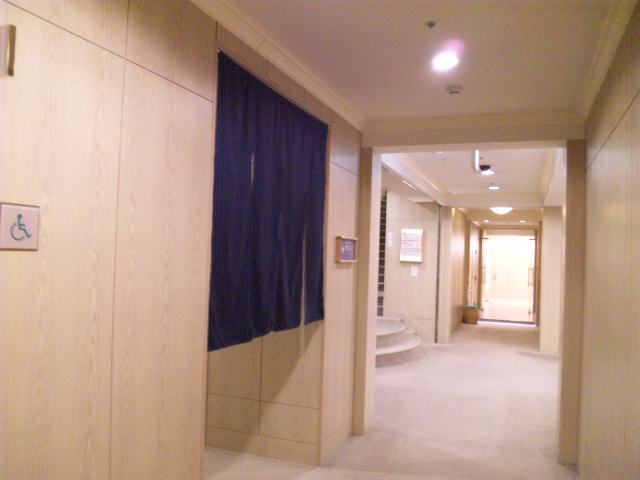 ＴＨＥ ＧＡＲＤＥＮ ＳＰＡ温泉 アートホテルズ札幌 脱衣場入口