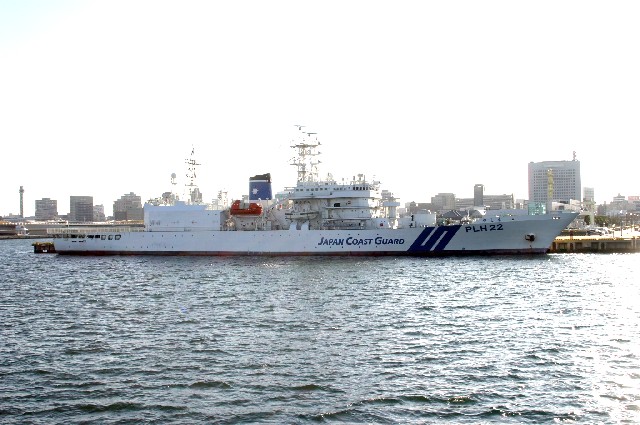 江ノ島沖にいた巡視船PLH22