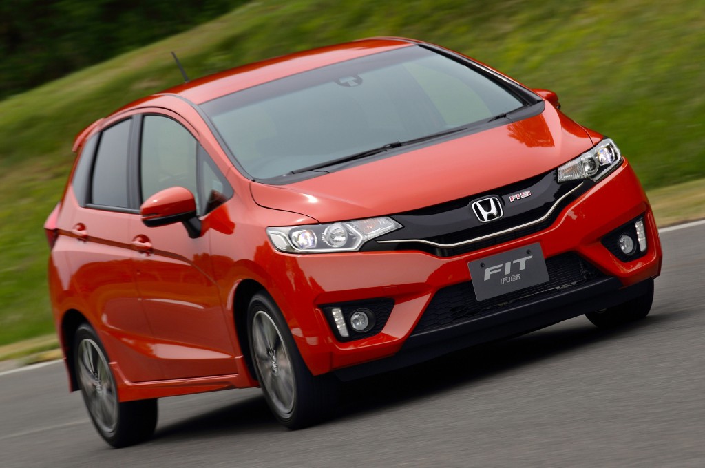 2014-Honda-Fit-RS-front-view-1024x680.jpg